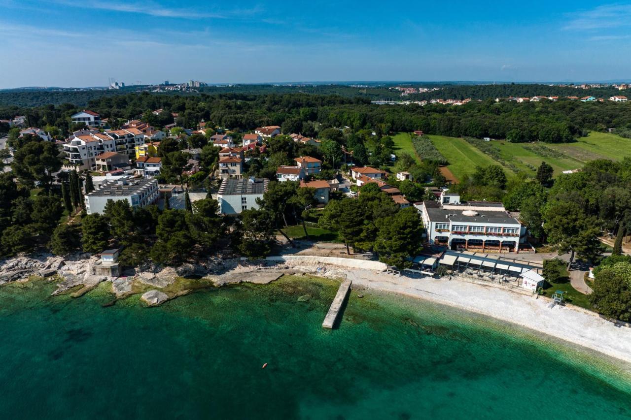Apartment Axelle 50 Meters To The Beach Banjole Buitenkant foto